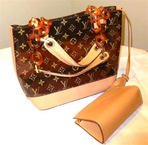 louis vuitton bag with attached wallet